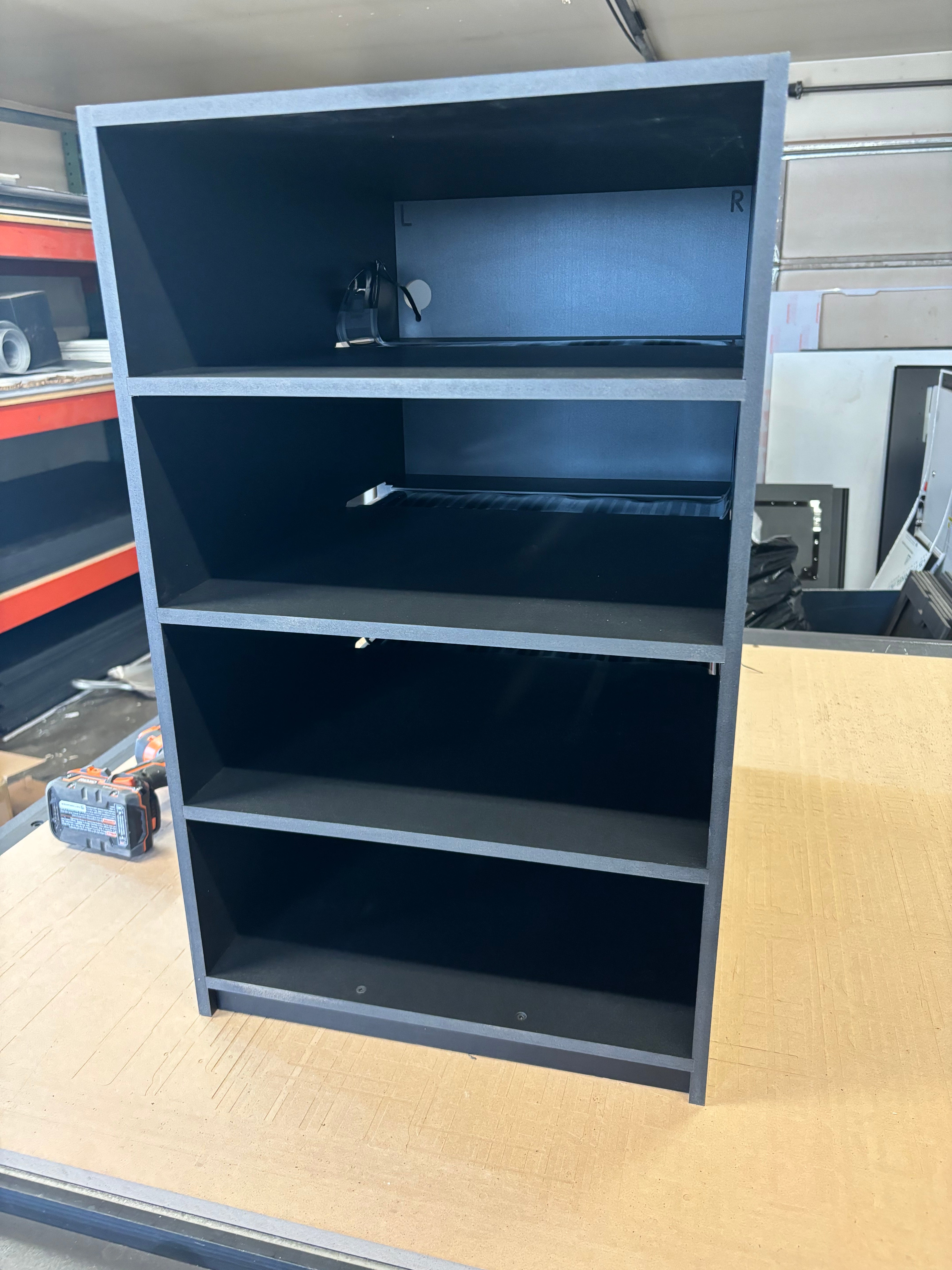 4 Bin Subadult BP rack, Black Koma Enviro
